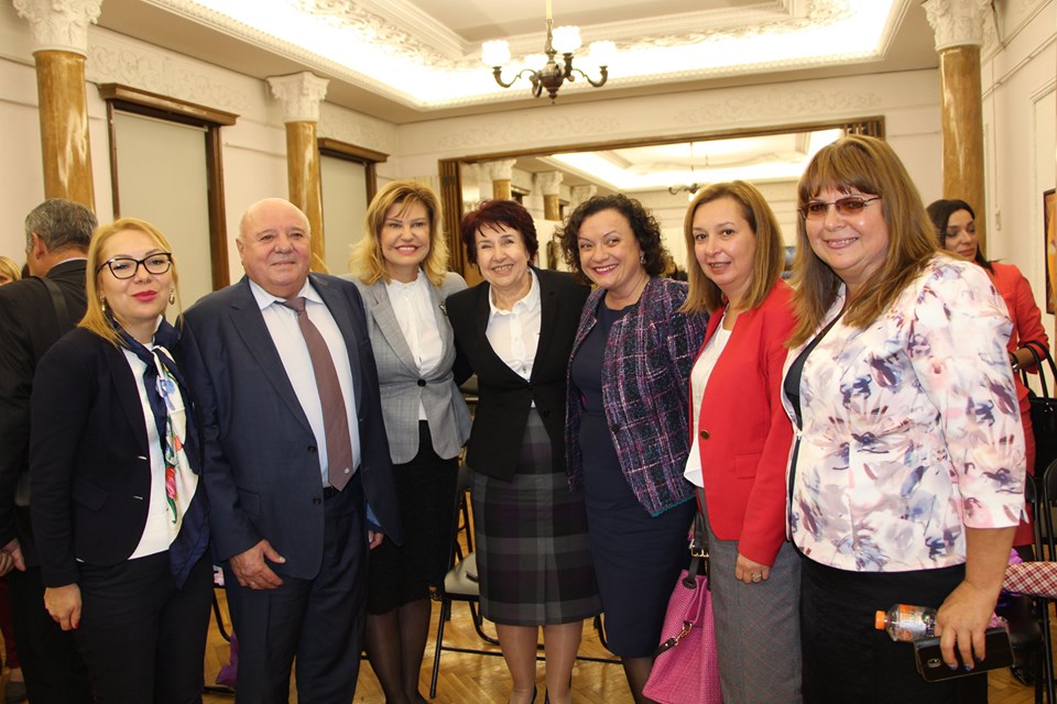 72703330_1235482943291324_8011998144768245760_n