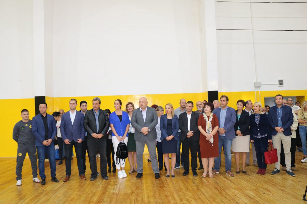 72337743_1233865373453081_8624833971533905920_o