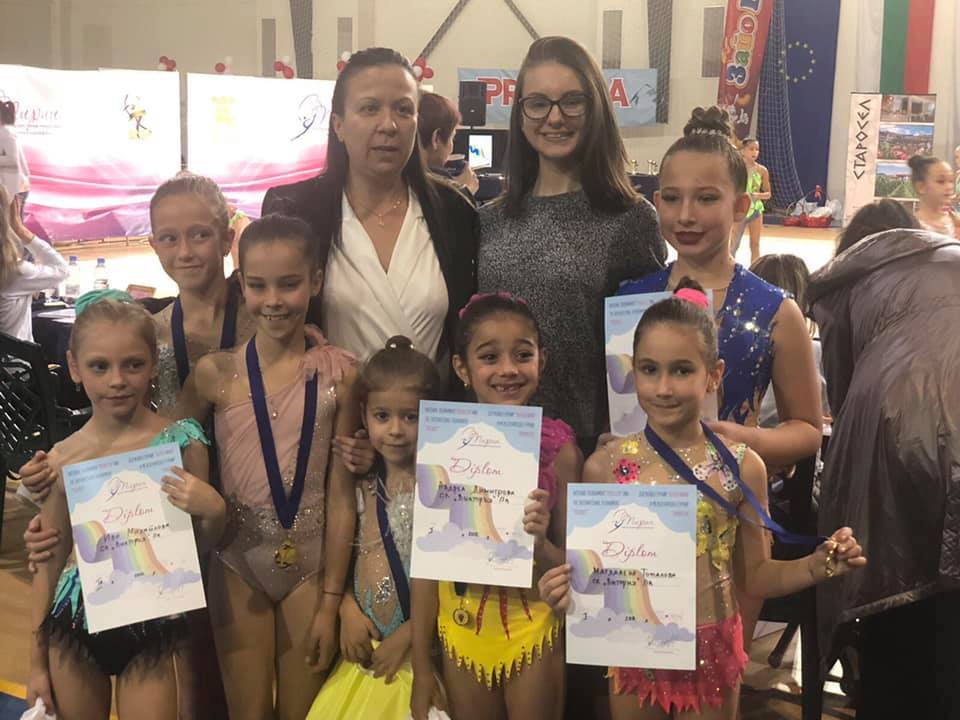 72484686_2593393344051096_285425968665853952_n