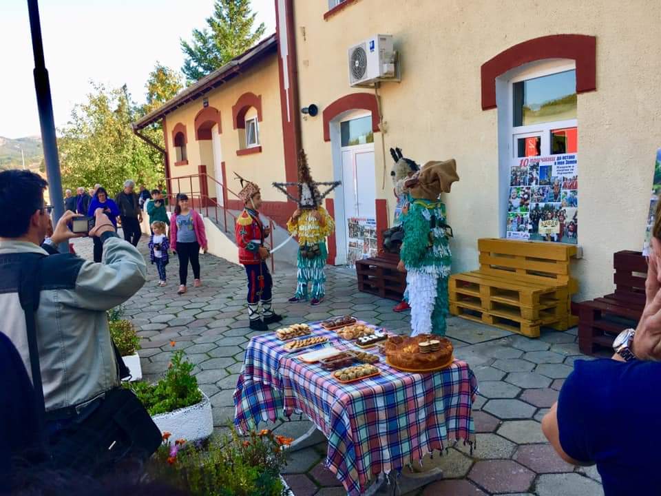 fb_img_1570878355754