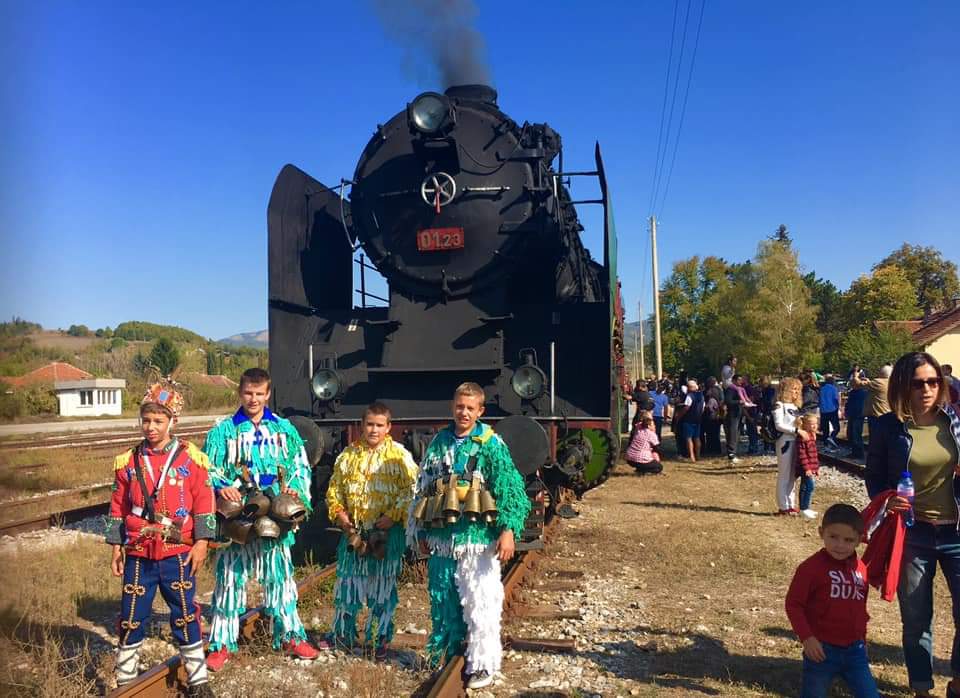 fb_img_1570878348695