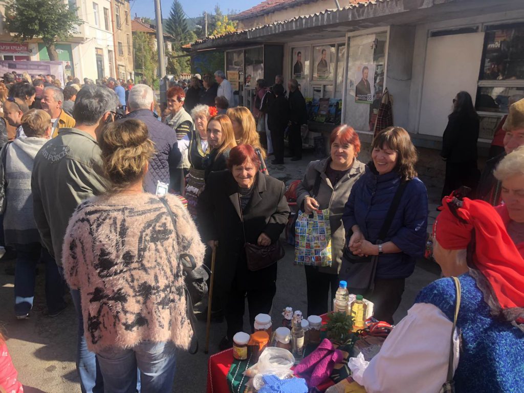 img-42fd7158610f3bea5ea7e3f91914be53-v